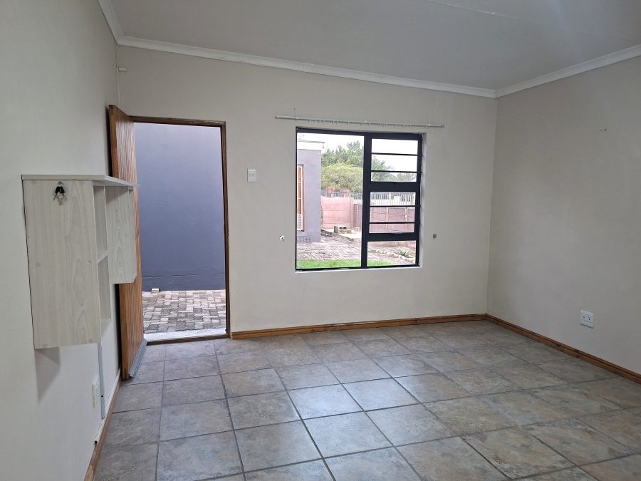 To Let 2 Bedroom Property for Rent in Vanes Estate Eastern Cape